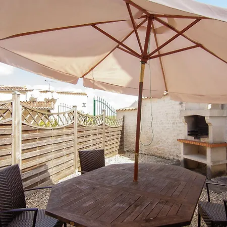 Luxury With Terrace Sauna Tennis Pool Holiday home Saint-Preuil